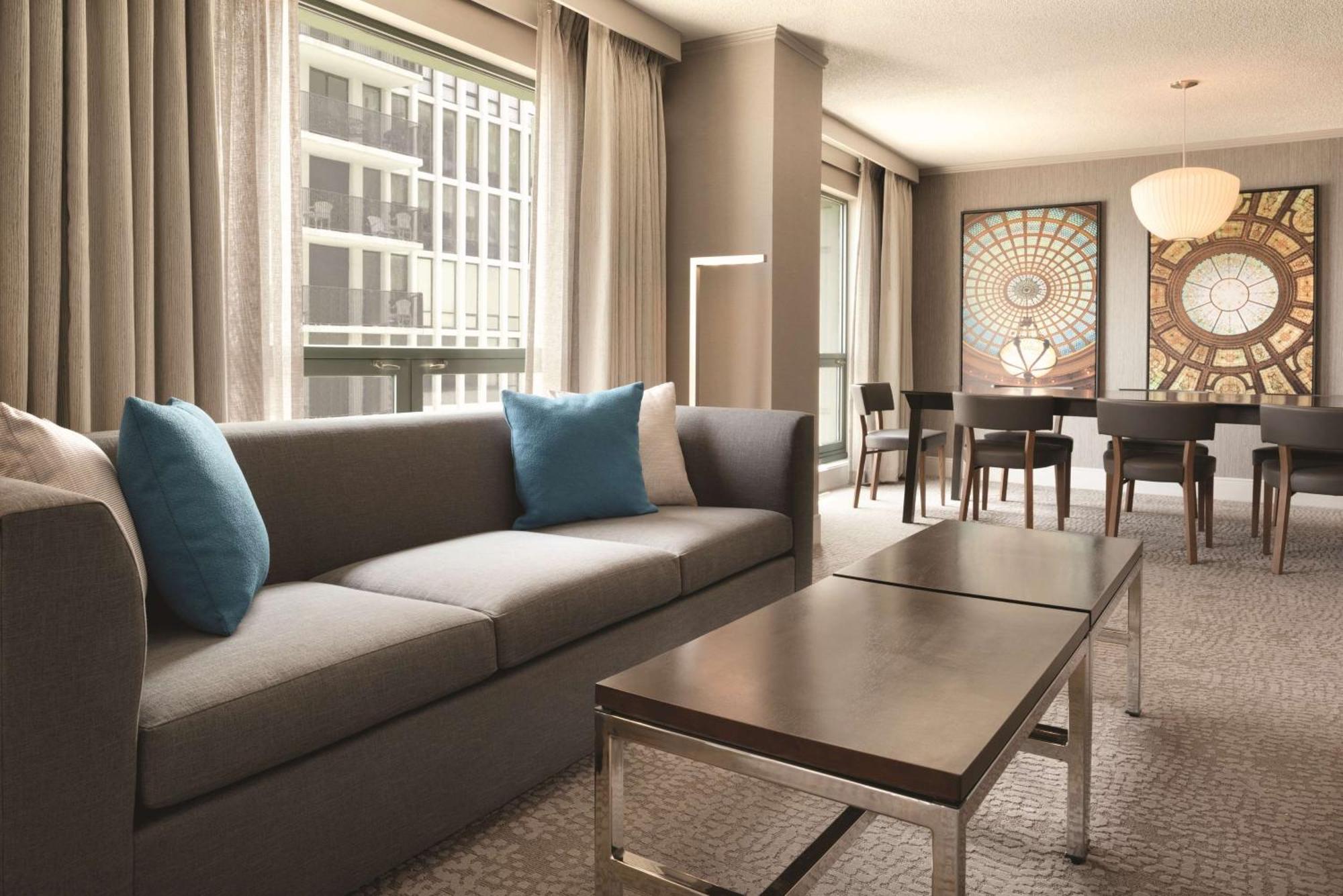 One-Bedroom King Conference Suite