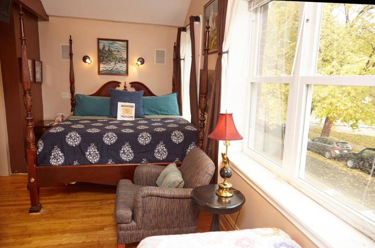 Triple Room King Bed