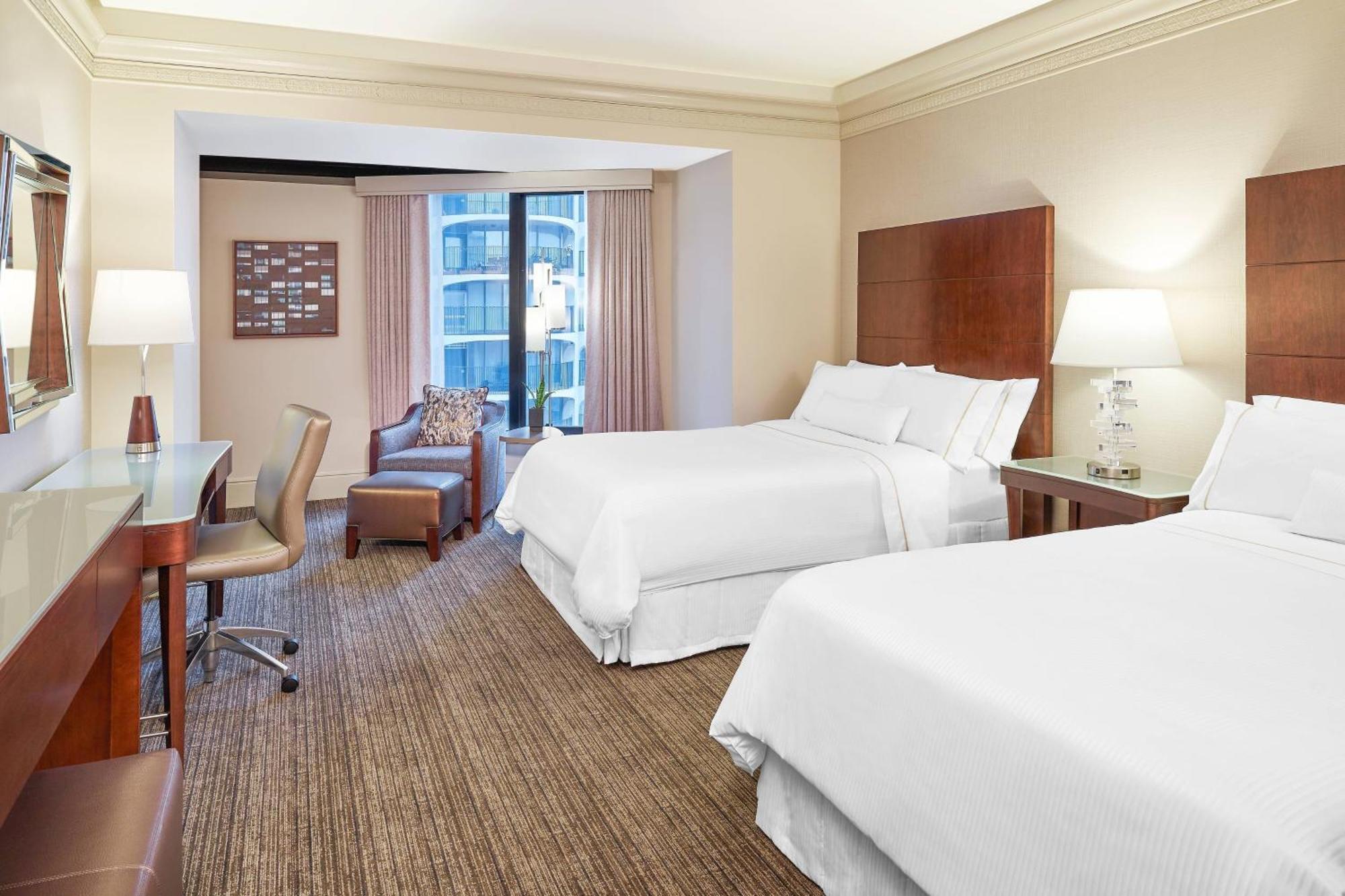 Double Room 2 Double Beds Club Level