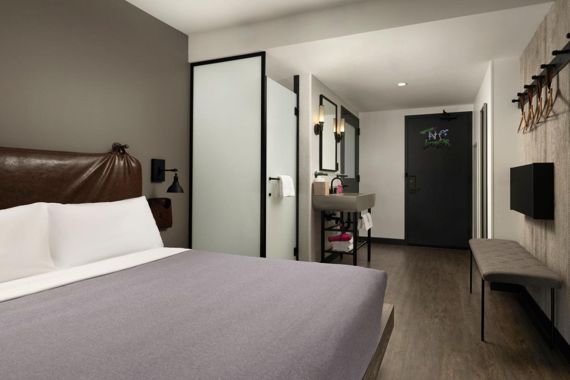 Queen Room City View Hearing Accessible