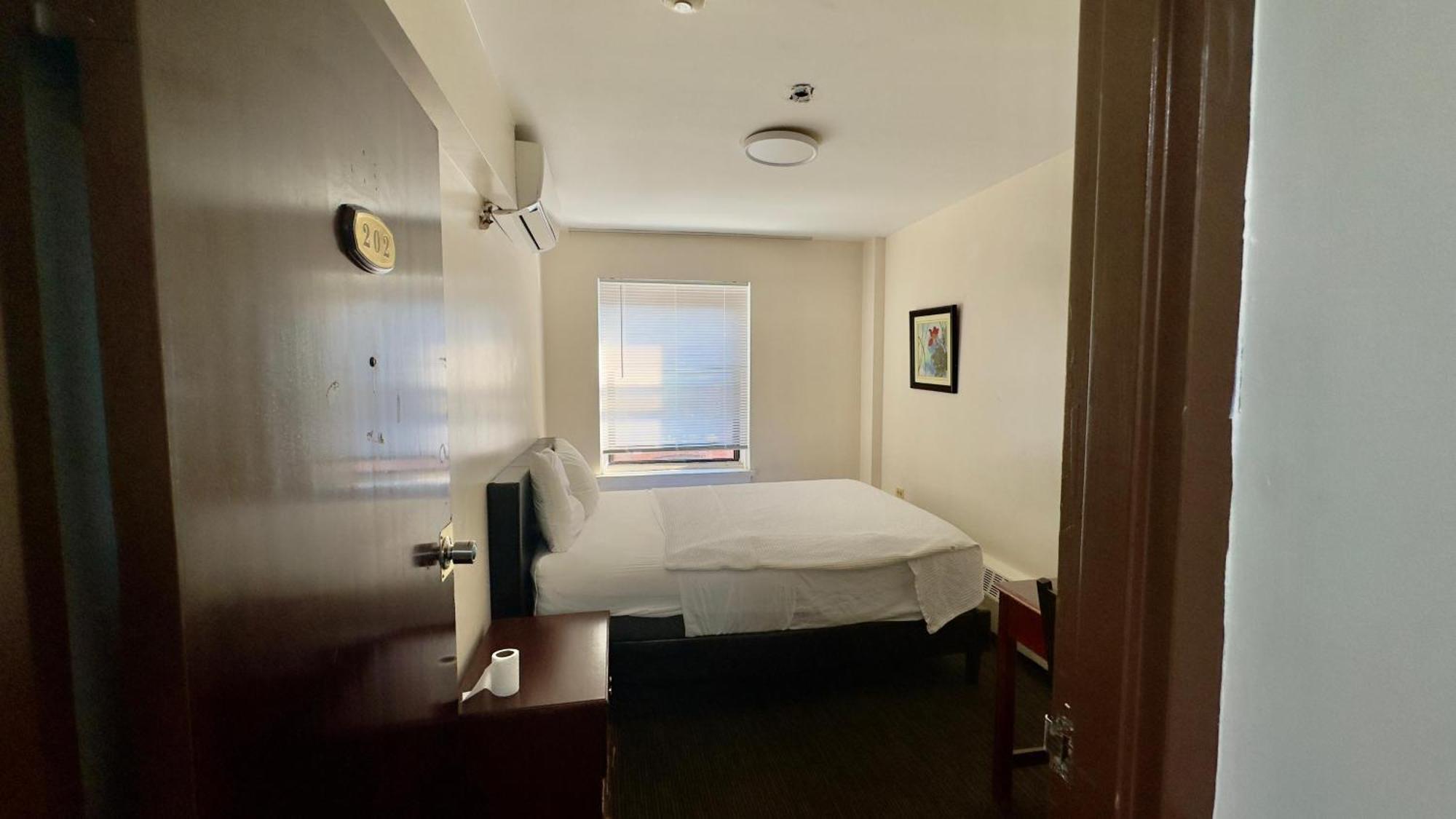 Queen Room