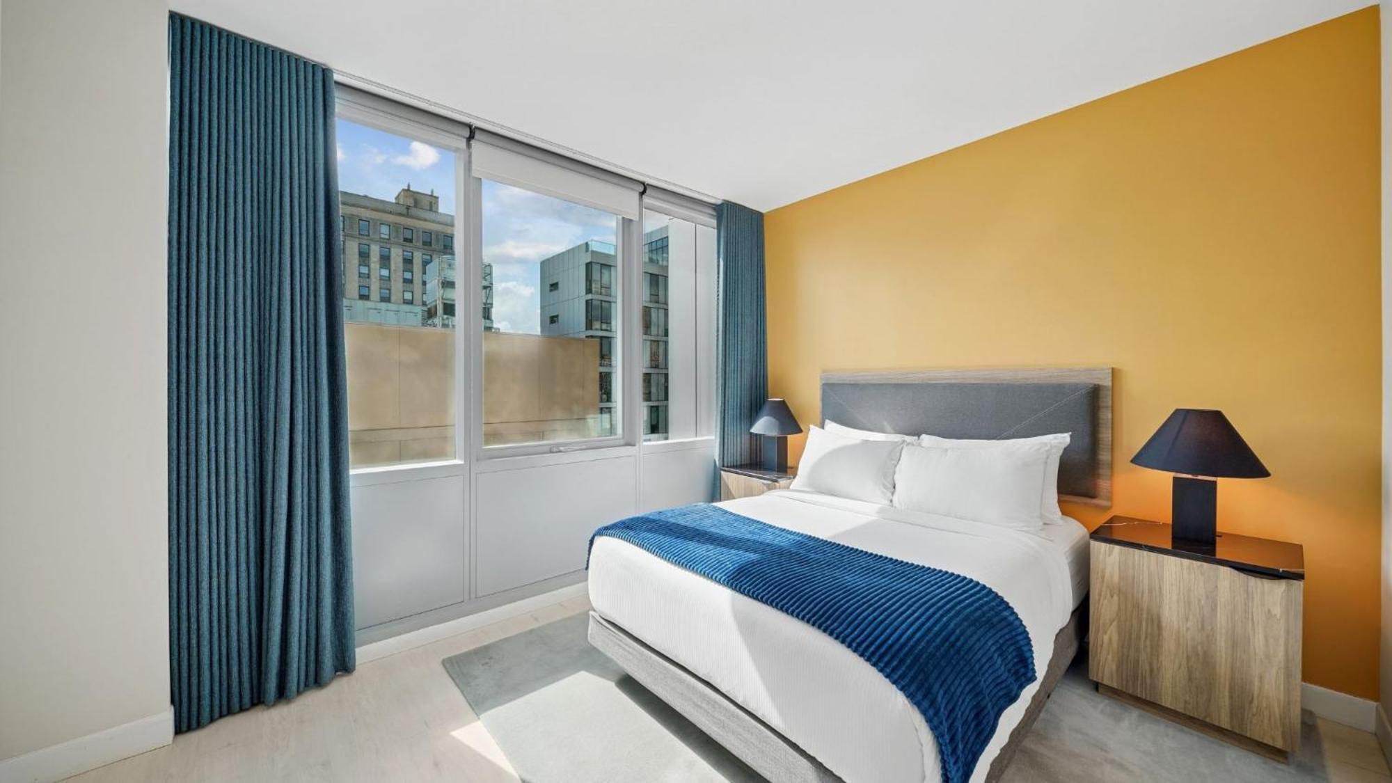 2 Bedroom Apt South Loop Chicago