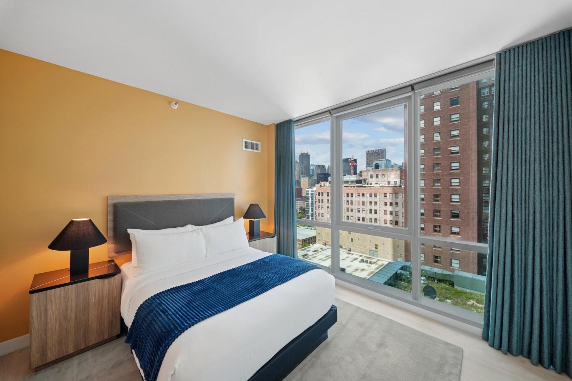 2 Bedroom Premium Apt South Loop Chicago
