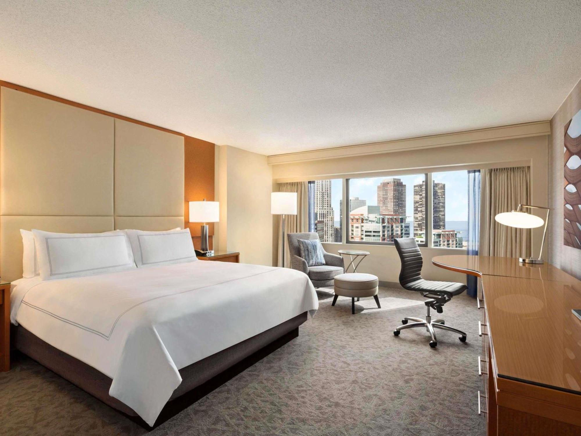 King Room River View Disability Access or Bath Tub