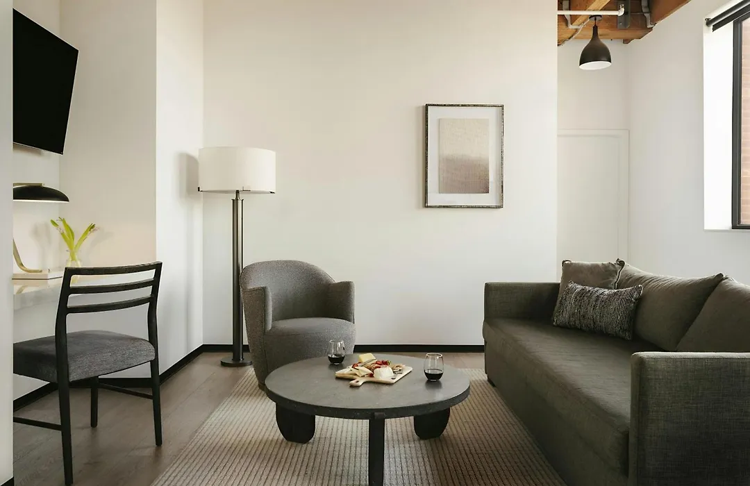 Sonder By Marriott Bonvoy Market Hall Apartments West Loop-1