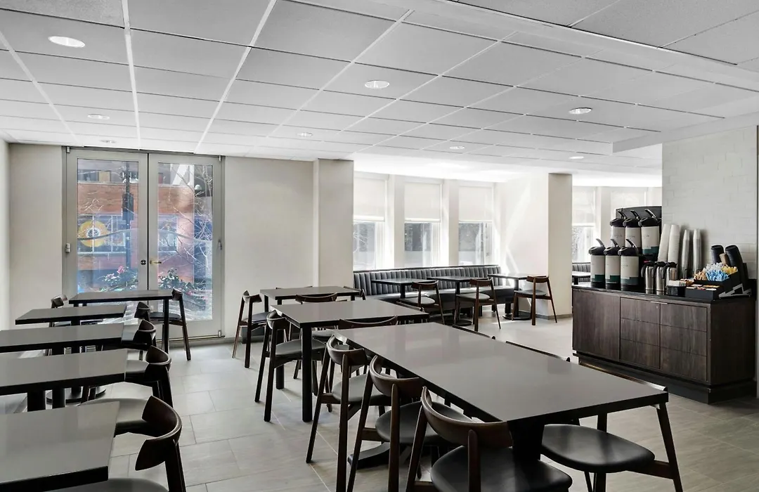 Fairfield Inn And Suites Chicago Downtown/ Magnificent Mile-1