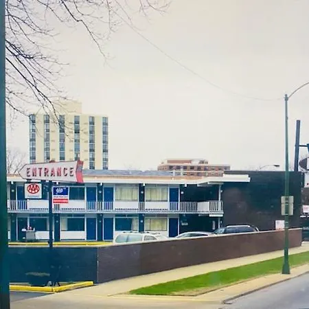 Heart O' Chicago Motel-2