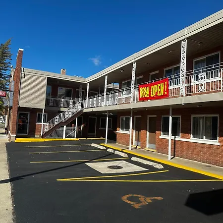 Apache Motel-3
