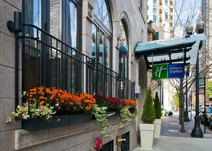 Hyatt Centric Chicago Magnificent Mile Hotel