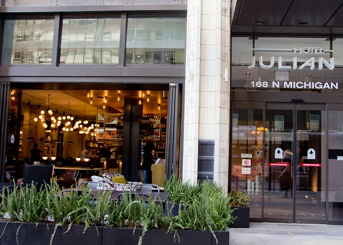 Hotels Downtown ChicagoArlo