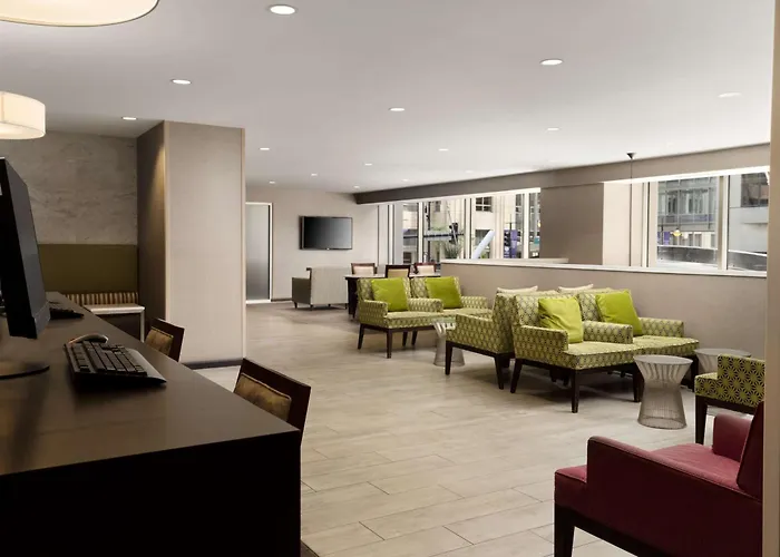 Homewood Suites By Hilton Chicago Downtown - Magnificent Mile
