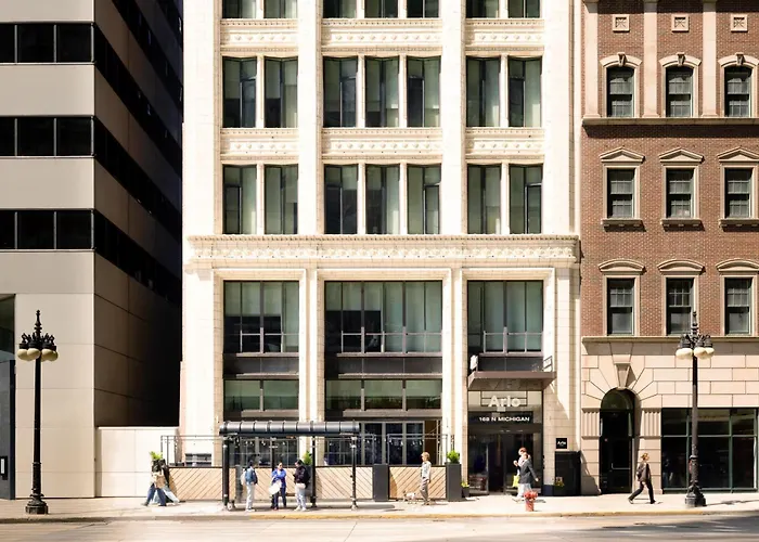 Hotels Downtown ChicagoArlo