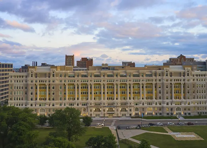 Hyatt Place Chicago Medical/University District