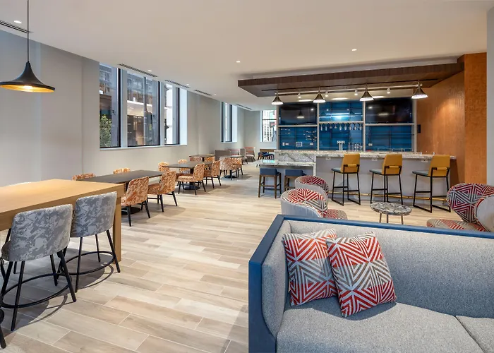 Hilton Garden Inn- Chicago Central Loop