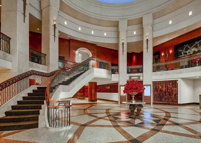 Intercontinental Chicago Magnificent Mile By Ihg Hotel