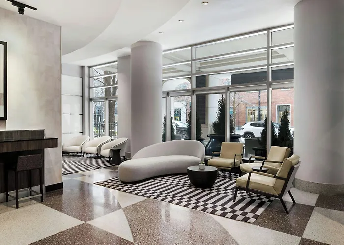 Fairfield Inn And Suites Chicago Downtown/ Magnificent Mile