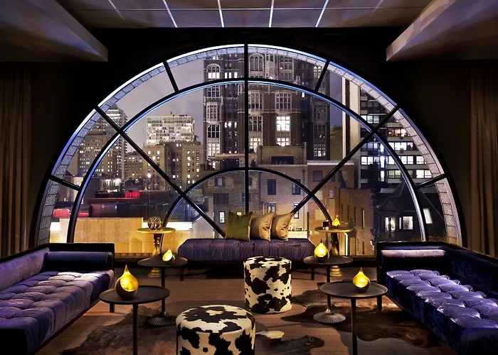 Thompson Chicago, By Hyatt Hotel